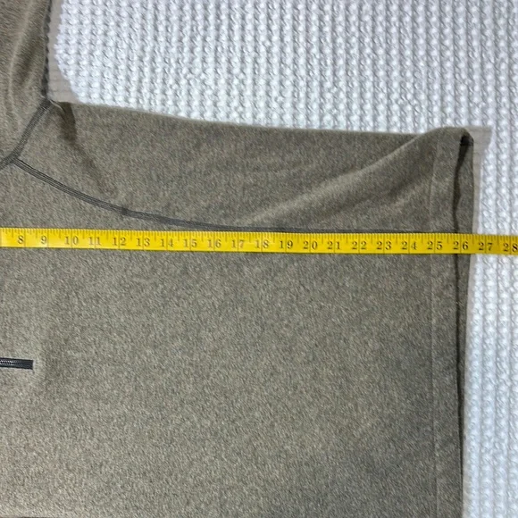 Kuhl Brown Zip Up Sweater with Classic Design - Picture 6 of 6